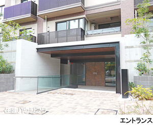 建物エントランス アトラスシティ千歳烏山グランスイート　風ノ棟