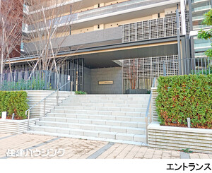 建物エントランス ＨＡＲＵＭＩ　ＦＬＡＧ　ＳＥＡ　ＶＩＬＬＡＧＥ　Ｅ棟