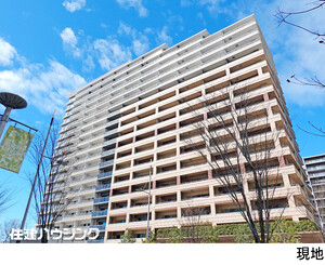 ＨＡＲＵＭＩ　ＦＬＡＧ　ＳＵＮ　ＶＩＬＬＡＧＥ　Ｆ棟