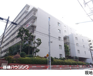  神楽坂ハウス