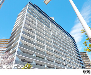  ＨＡＲＵＭＩ　ＦＬＡＧ　ＰＡＲＫ　ＶＩＬＬＡＧＥ　Ｅ棟