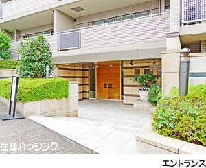 建物エントランス マンション(区分) 目黒区五本木１丁目 ディアナコート祐天寺 19800万円 祐天寺駅｜住建ハウジング