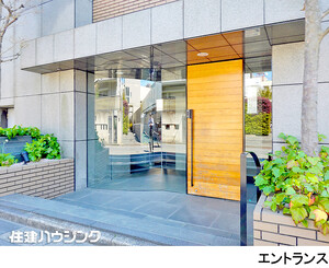 建物エントランス ディアパーク市ヶ谷南町
