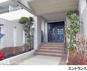 建物エントランス 新中野サニーハイツ