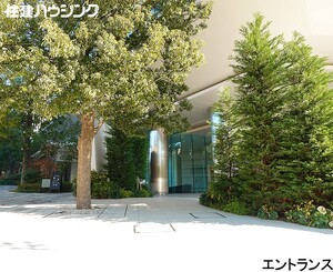  ＴＨＥ　ＣＯＵＲＴ神宮外苑